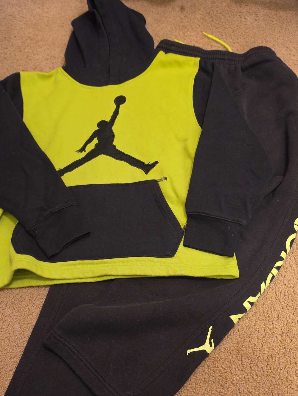 Jordan Kids Black & Volt Hoodie and Joggers Set